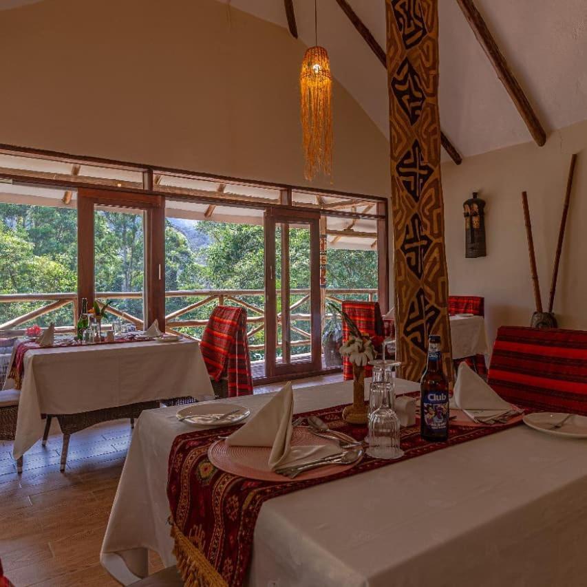 Gorilla Safari Lodge Rubuguli Ngoại thất bức ảnh